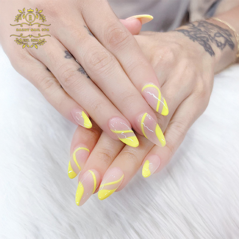 Razny Nail & Spa